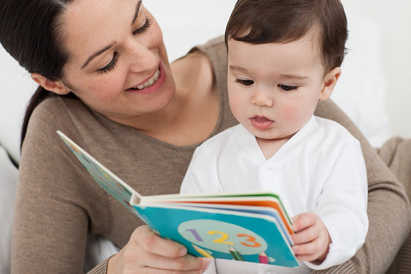 đọc truyện cho bé là phát hiện và định hướng những sở thích, đam mê của con