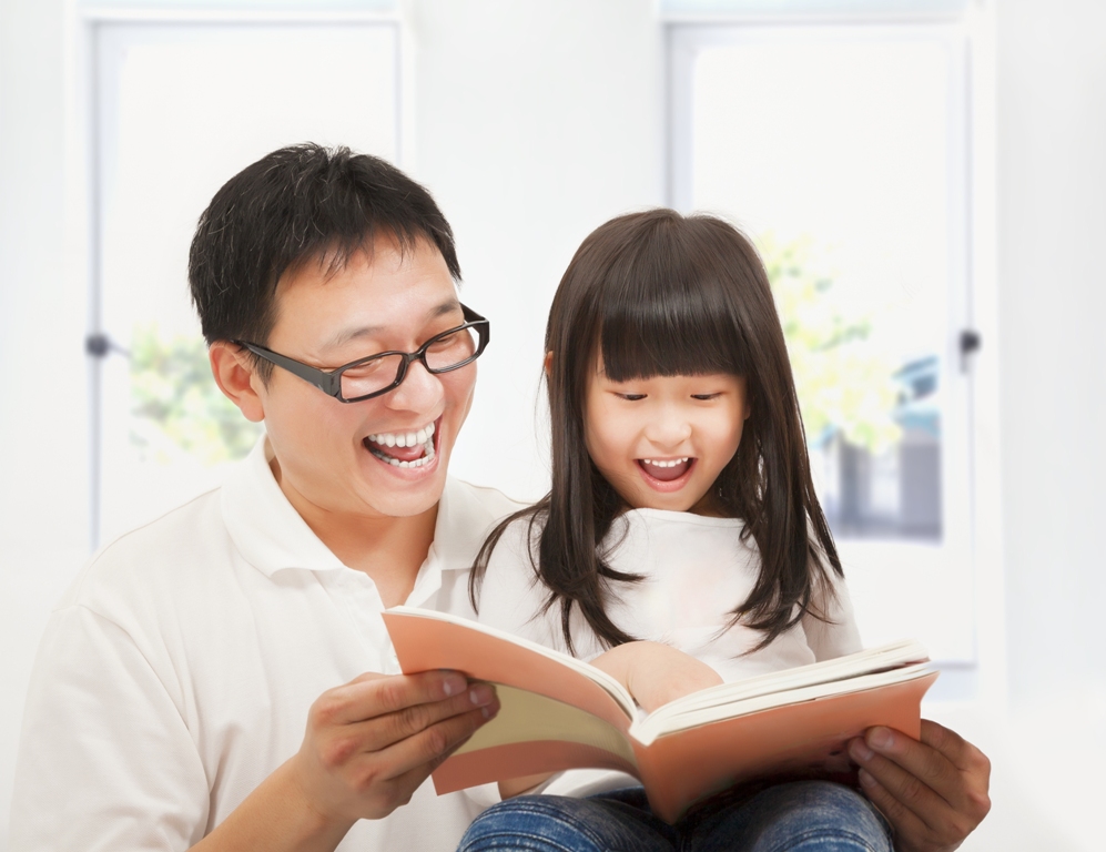Không ép con khi học tiếng Anh cùng bé