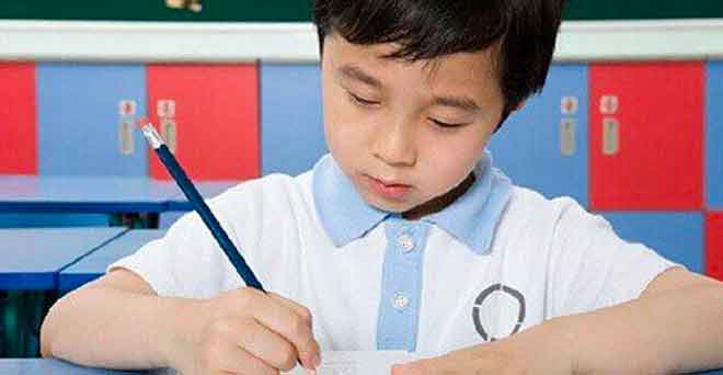Cách dạy trẻ lớp 1 viết đúng chính tả đầu tiên bé cần thành thạo các nét cơ bản
