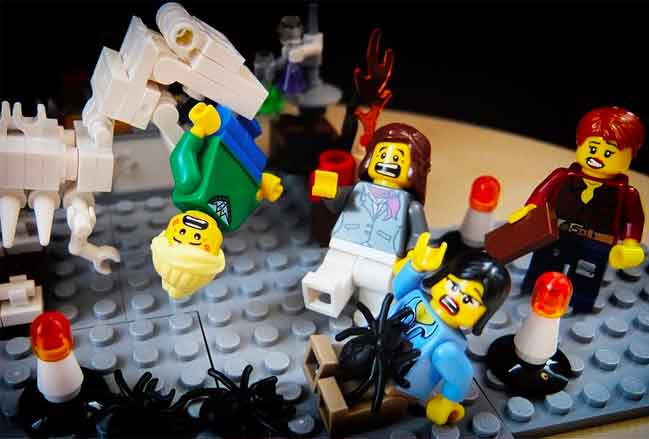 2.3 Bộ đồ chơi xếp hình Lego
